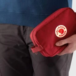 FJÄLLRÄVEN KÅNKEN GEAR BAG - Packbeutel -Rausgehen 5637737944 e kanken gear bag fjaellraeven 24 1