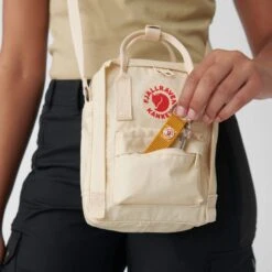 FJÄLLRÄVEN KÅNKEN SLING Unisex - Umhängetasche -Rausgehen 5637944317 j kanken sling fjaellraeven 24 1